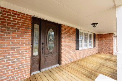 2122 N Parker Rd, Jacksonville, NC 28546 - photo 6