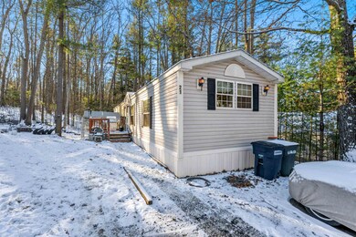 21 Sullivan Dr, Allenstown, NH 03275 - photo 2