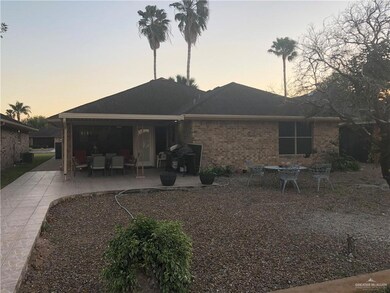 242 Rebecca Dr, Alamo, TX 78516 - photo 2