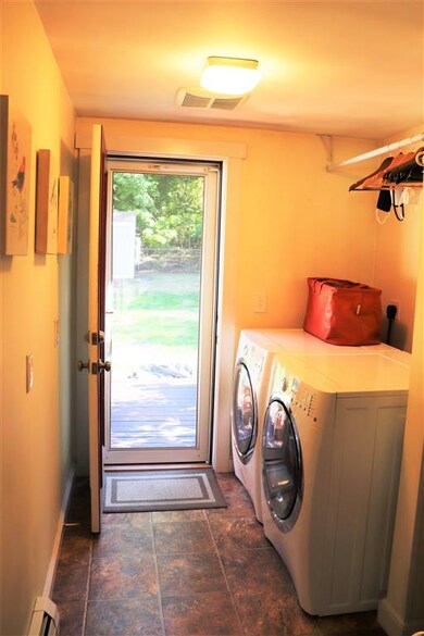 6 Howe St, Rochester, NH 03867 - photo 6