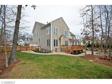 Exterior Back - This yard is beautifully landscape