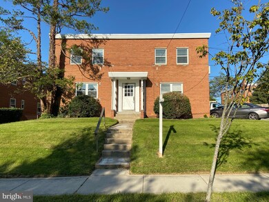 7903 Lockney Ave, Takoma Park, MD 20912 - photo 2