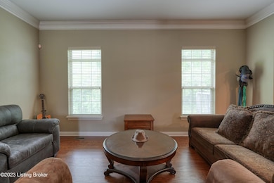 011 - 20230421 07243