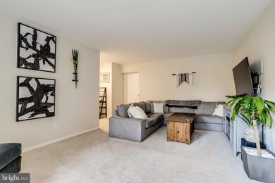 Lafayette Park unit 403, Falls Church, VA 22041 - photo 3