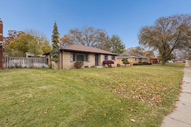 1325 32nd St SW, Wyoming, MI 49509 - photo 3