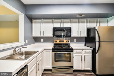 20023 Gateshead Cir, Germantown, MD 20876 - photo 3