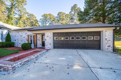 6251 Forsyth--8