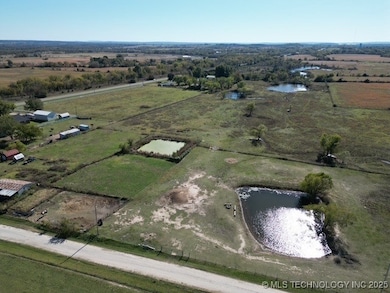 4 E 1100 Rd, Checotah, OK 74426 - photo 2