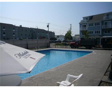 Swimming Pool/Hot Tub/Sauna.