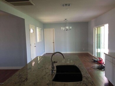 828 N Evergreen St, Chandler, AZ 85225 - photo 6