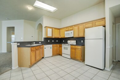 4203 Seminole Dr, Pearland, TX 77584 - photo 7