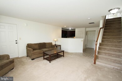 2010 Berkeley Dr, Pennsburg, PA 18073 - photo 3