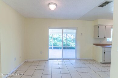 2015 Date Palm Ave