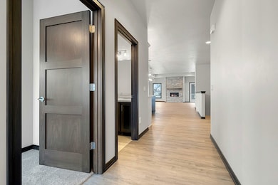 497 Papermill Cir, Kimberly, WI 54136 - photo 3