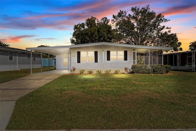 1114 Elkhart Cir, Tavares, FL 32778 - photo 2