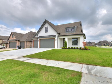 4004 W Albuquerque St, Broken Arrow, OK 74011 - photo 3