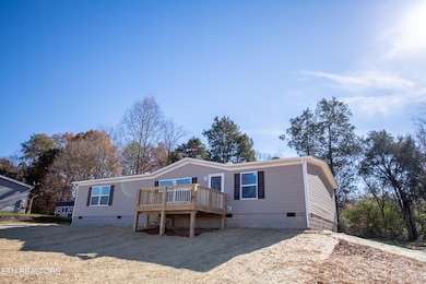 189 Meadow Lawn Dr, Englewood, TN 37329 - photo 2