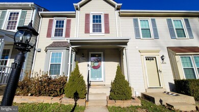 4332 Jonathan Ct, Dumfries, VA 22025 - photo 4