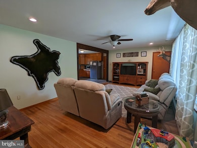 4060 Geryville Pike, Pennsburg, PA 18073 - photo 5