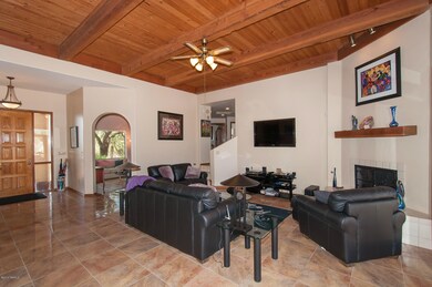 Family room-2