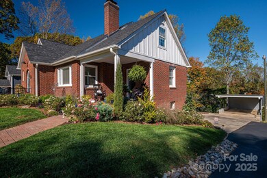 628 W 8th St, Newton, NC 28658 - photo 5