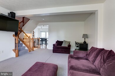 5302 Castlestone Dr, Rosedale, MD 21237 - photo 6