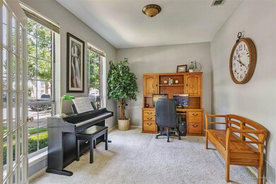 808 Tradonna Ln, Hurst, TX 76054 - photo 5