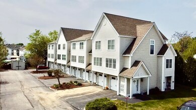 177 Silver St unit 3, Manchester, NH 03103 - photo 3