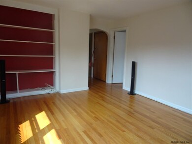 828 Harrison Ave, Schenectady, NY 12306 - photo 6