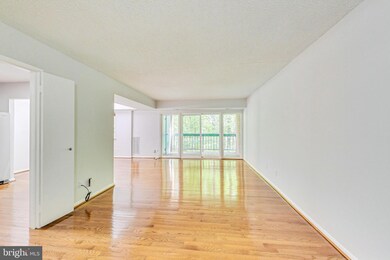 11835 Shire Ct unit 22C, Reston, VA 20191 - photo 6