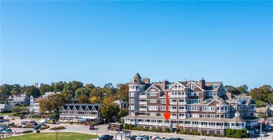 Fabulous waterfront unit with very spacious waterf