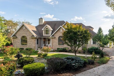 76 Mitchell Ln, Staunton, VA 24401 - photo 2