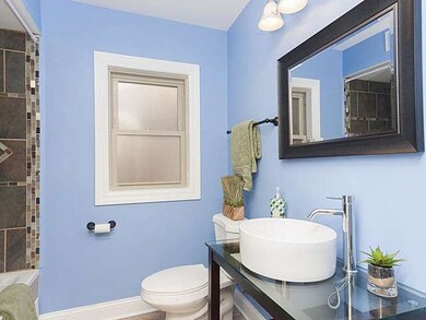 6313 N Sacramento Ave, Chicago, IL 60659 - photo 7