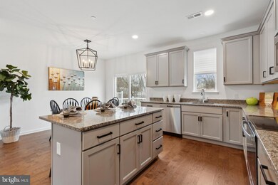 496 N 2nd St, Souderton, PA 18964 - photo 3