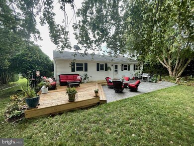 5746 Oklahoma Rd, Sykesville, MD 21784 - photo 2