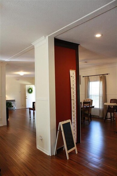 119 Sharonwood Dr, Crawfordville, FL 32327 - photo 5