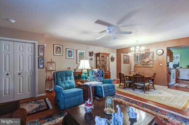 183 W Harmony Dr, Pottstown, PA 19464 - photo 6