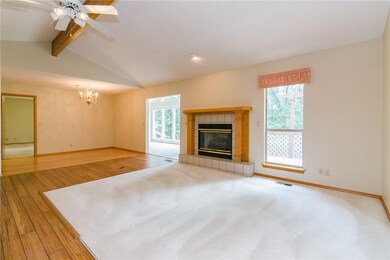 21 Lyndhurst Dr, Bella Vista, AR 72714 - photo 5