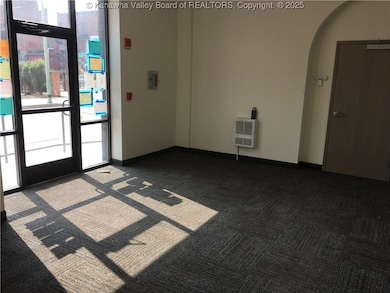 814 Virginia St E unit 9, Charleston, WV 25301 - photo 5