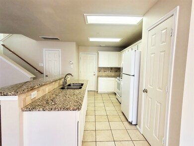 79 N Walden Elms Cir, Spring, TX 77382 - photo 6