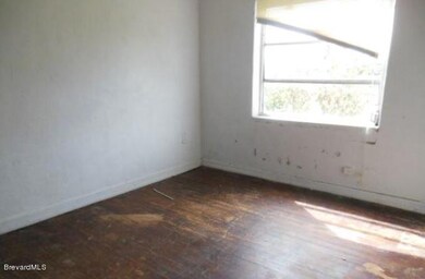 809 Washington Ave, Cocoa, FL 32922 - photo 4