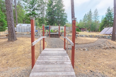 4529 E Evans Creek Rd, Rogue River, OR 97537 - photo 3