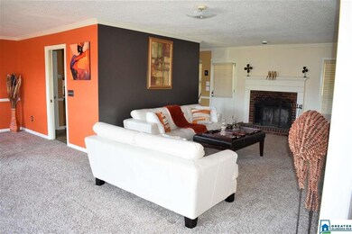 814 Gable Dr, Center Point, AL 35215 - photo 4