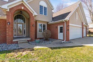 05-993-St-Johns-Chase-Grand-Ledge-MI-488