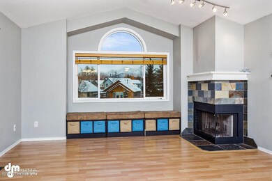 Living Room 9361-SMALL