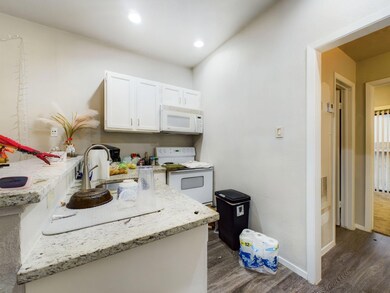 2815 Rio Grande St unit 101, Austin, TX 78705 - photo 6