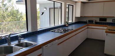 264 Rustic Canyon Dr, Grants Pass, OR 97526 - photo 5