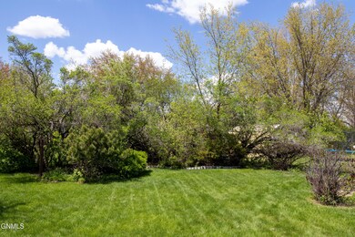 1425 6th Ave NE, Jamestown, ND 58401 - photo 4