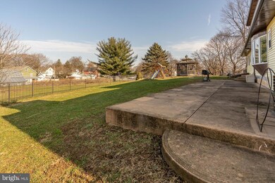 4555 Sieger Rd, Orefield, PA 18069 - photo 5