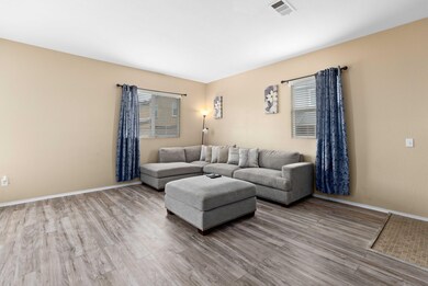 37713 Tamarind Ct-7